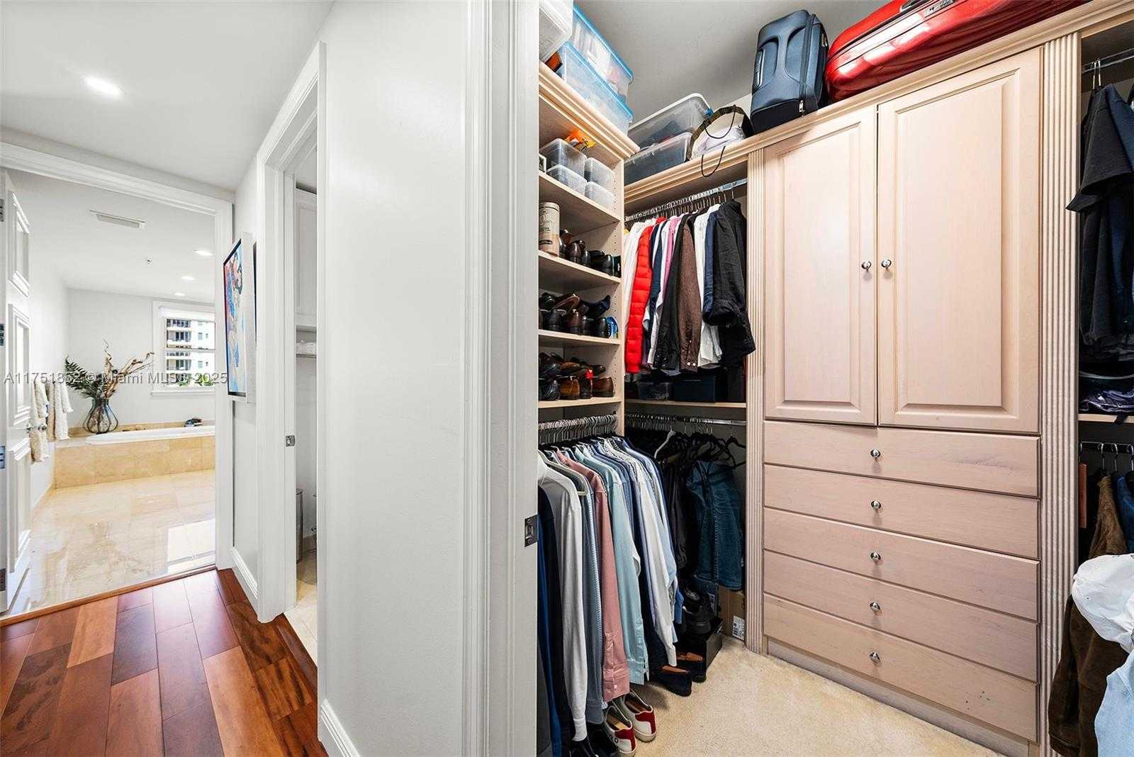 Small Image of 13633 DEERING BAY DR #256, Coral Gables Number 19