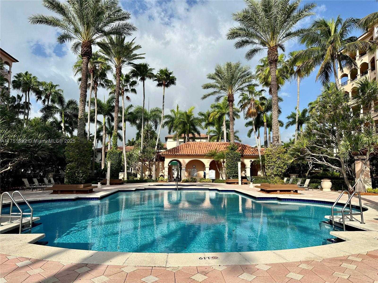 Small Image of 13633 DEERING BAY DR #256, Coral Gables Number 41