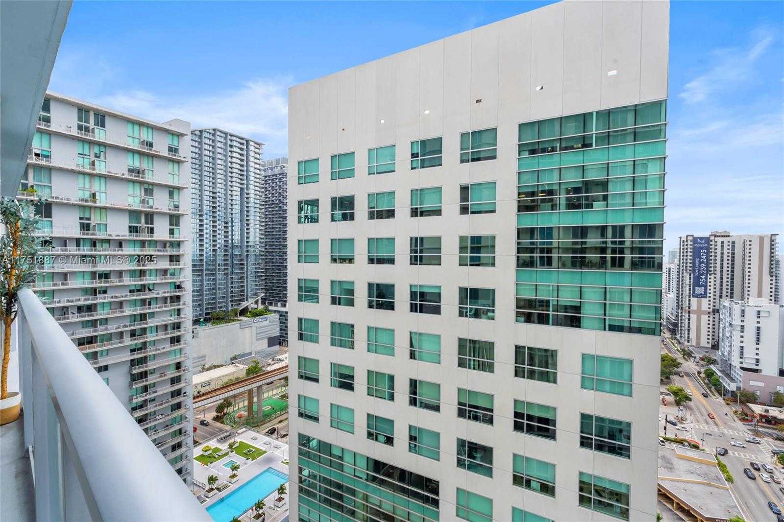 Small Image of 185 SOUTH WEST 7TH ST #2508, Miami Number 23