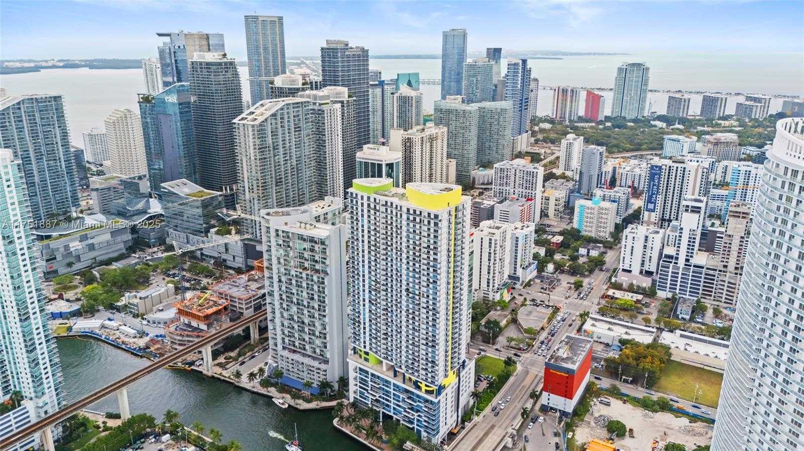 Small Image of 185 SOUTH WEST 7TH ST #2508, Miami Number 36