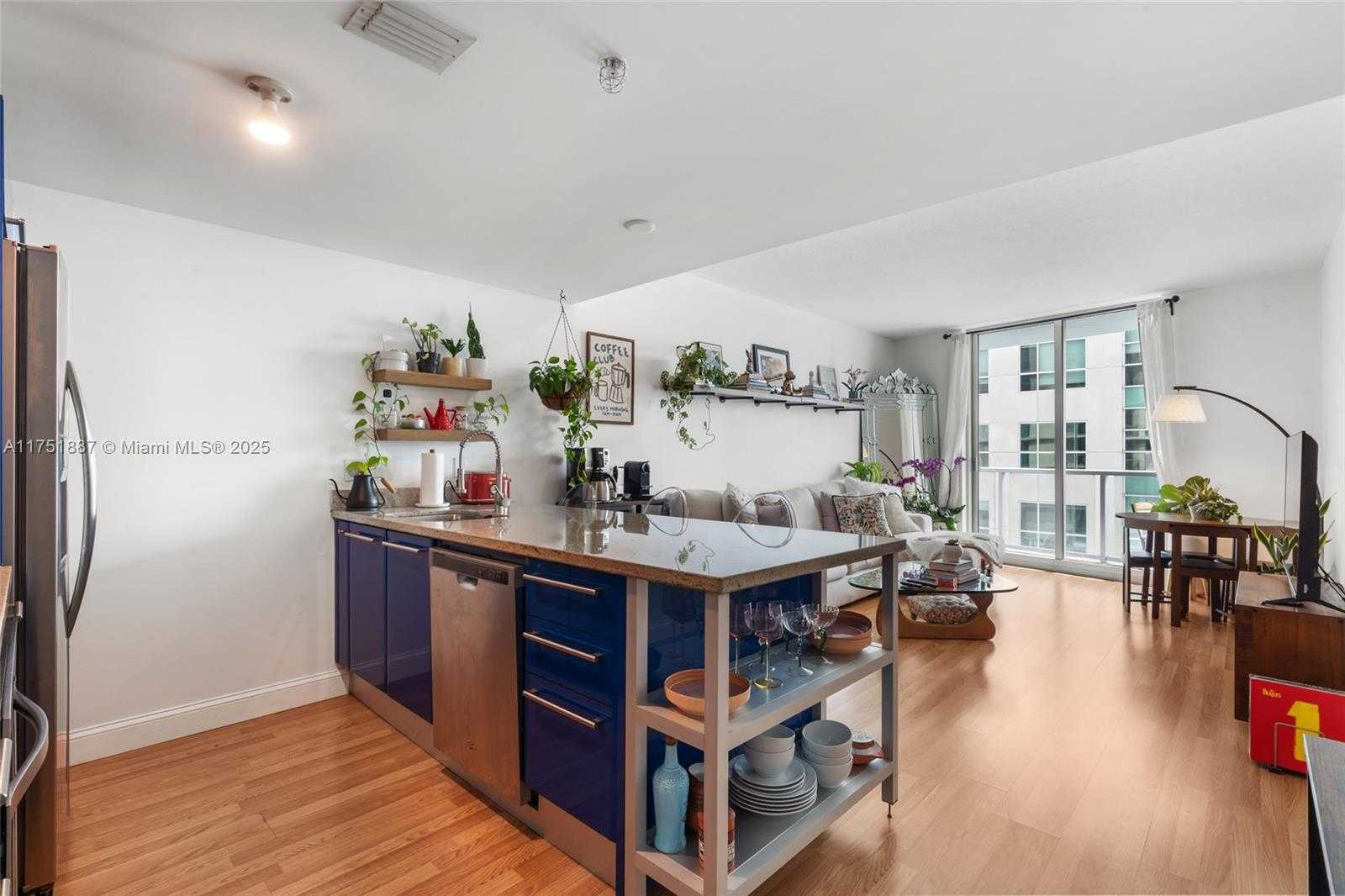 Small Image of 185 SOUTH WEST 7TH ST #2508, Miami Number 4
