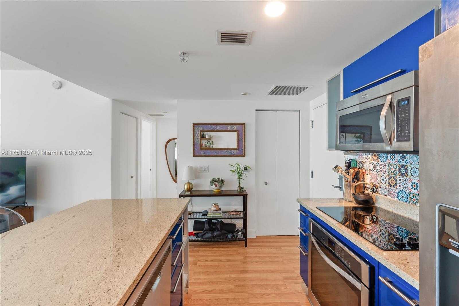 Small Image of 185 SOUTH WEST 7TH ST #2508, Miami Number 6