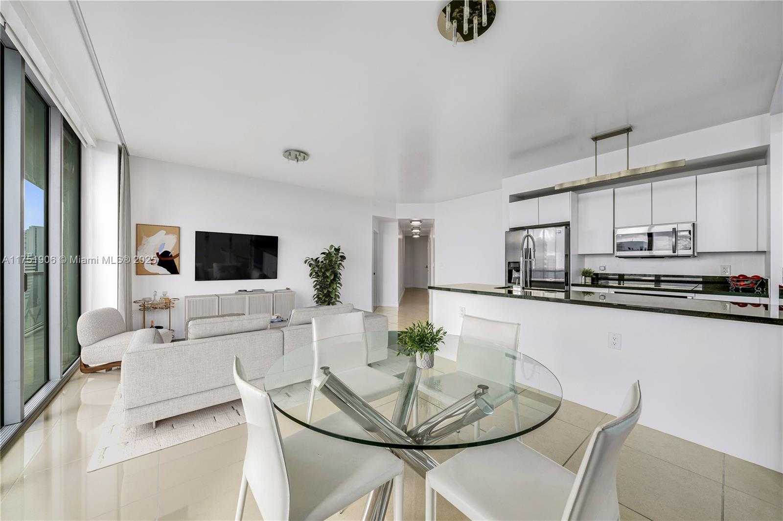 Small Image of 1111 SOUTH WEST 1ST AVE #2914-N, Miami Number 4
