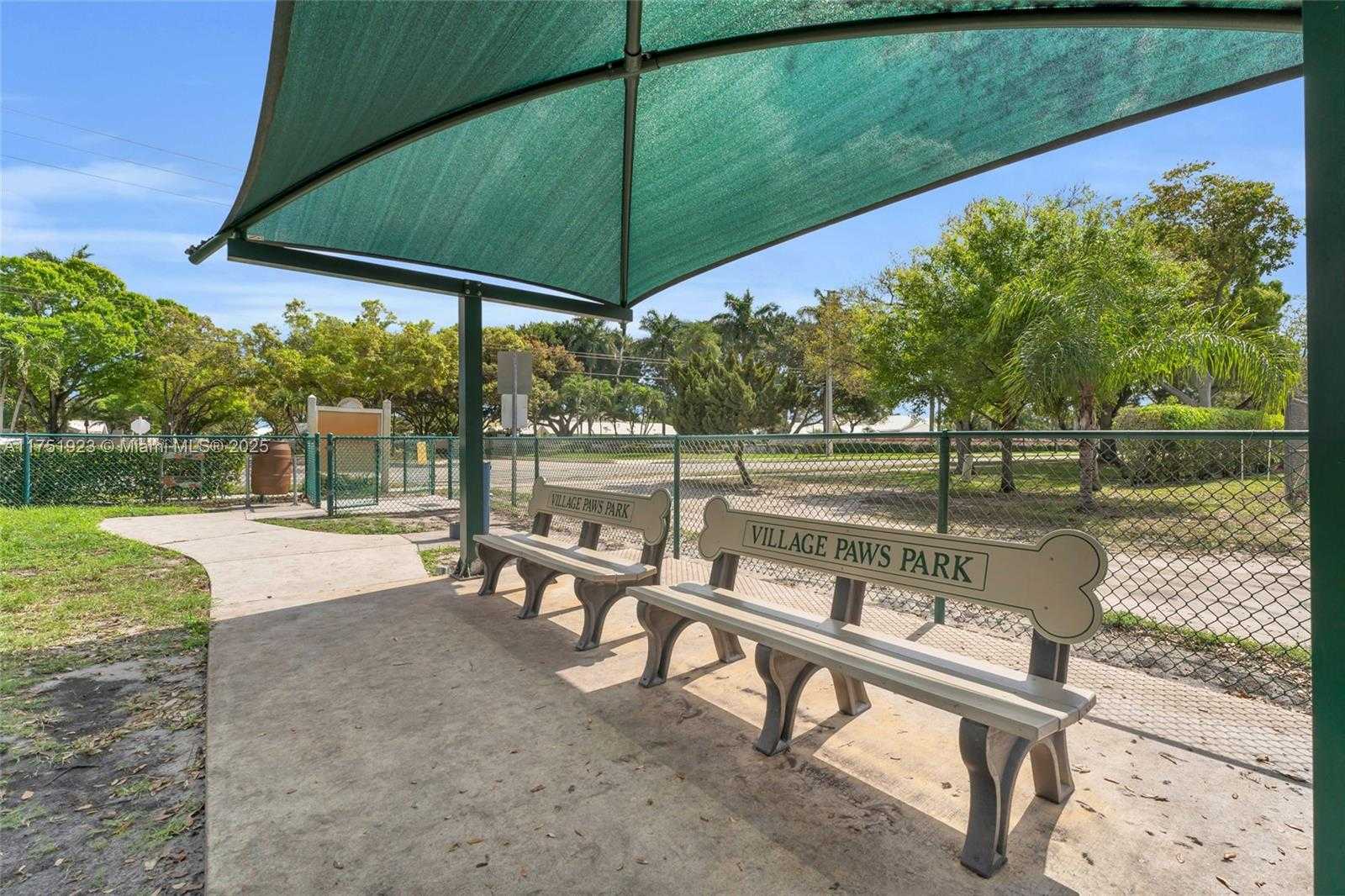 Small Image of 3104 KINGSTON CT #11D, West Palm Beach Number 28