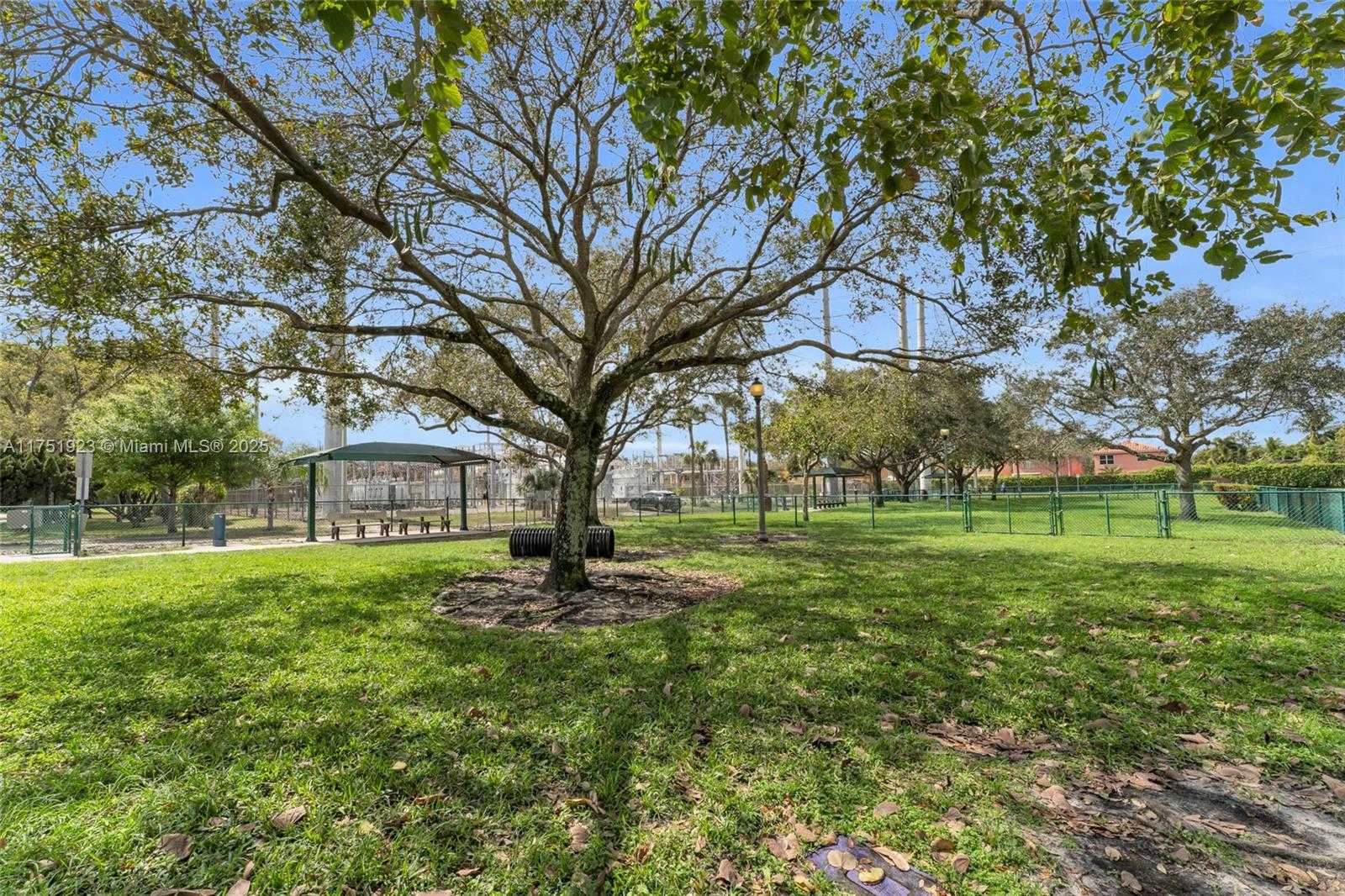 Small Image of 3104 KINGSTON CT #11D, West Palm Beach Number 29