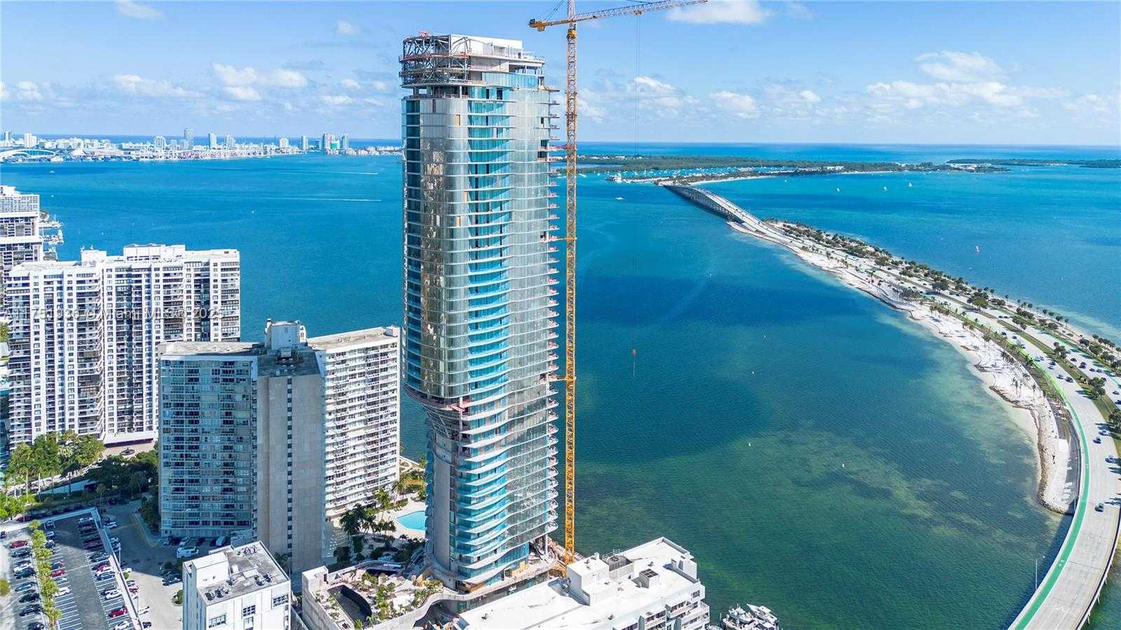 Small Image of 175 SOUTH EAST 25 RD #2104, Miami Number 22