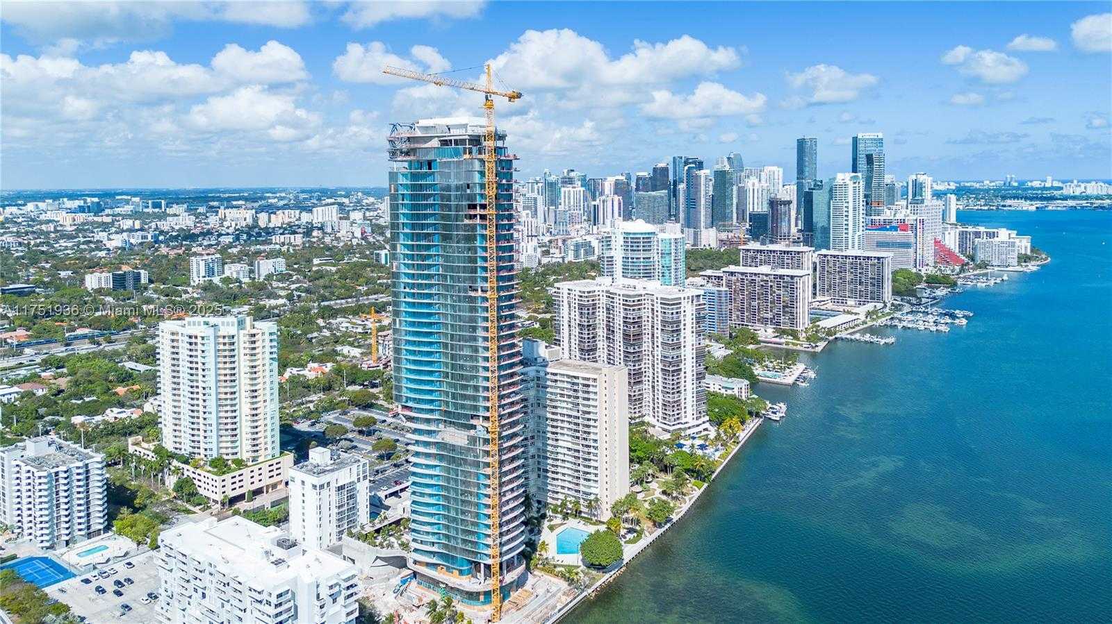Small Image of 175 SOUTH EAST 25 RD #2104, Miami Number 4