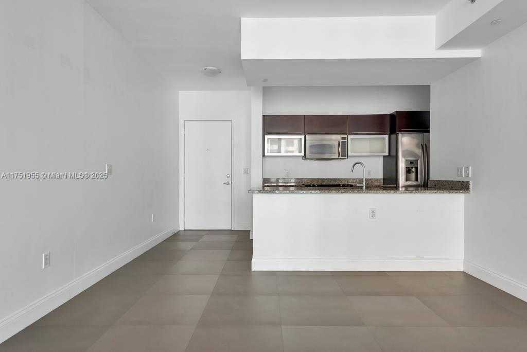 Small Image of 951 BRICKELL AV #2701, Miami Number 22