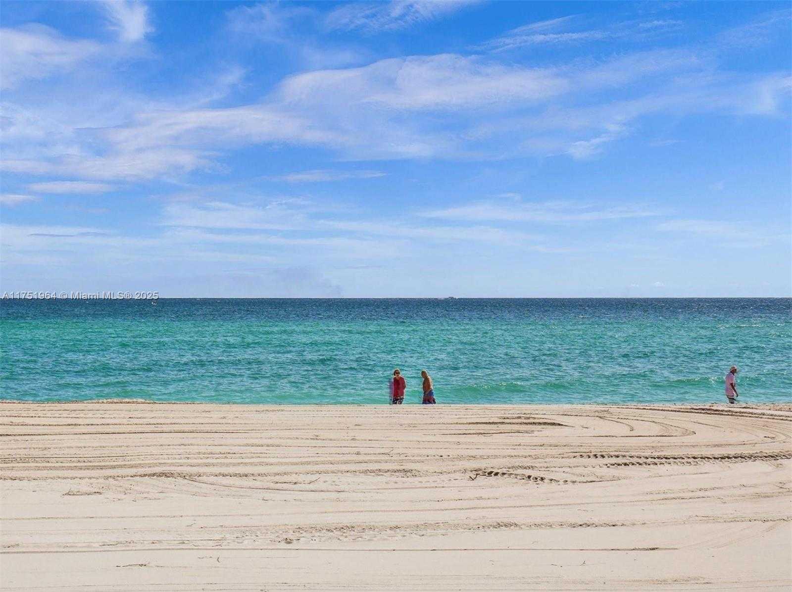 Small Image of 3001 SOUTH OCEAN DR #1001, Hollywood Number 30