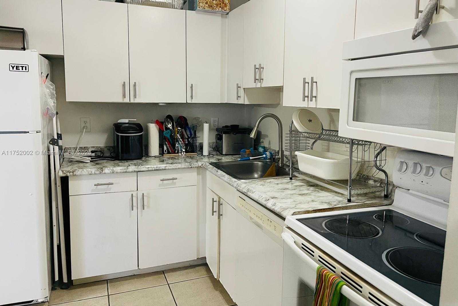 Small Image of 21133 SOUTH WEST 85TH AVE #112, Cutler Bay Number 3