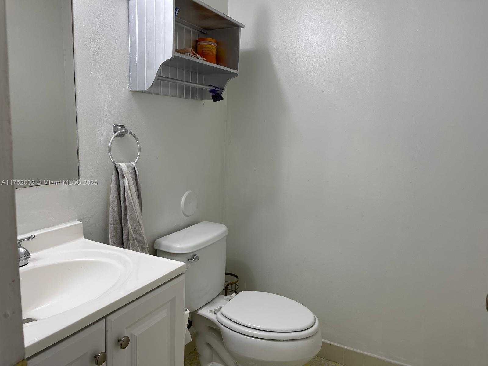 Small Image of 21133 SOUTH WEST 85TH AVE #112, Cutler Bay Number 7