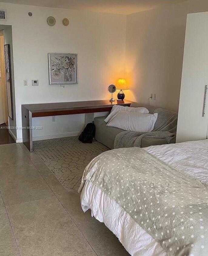 Small Image of 50 BISCAYNE BLVD #705, Miami Number 4