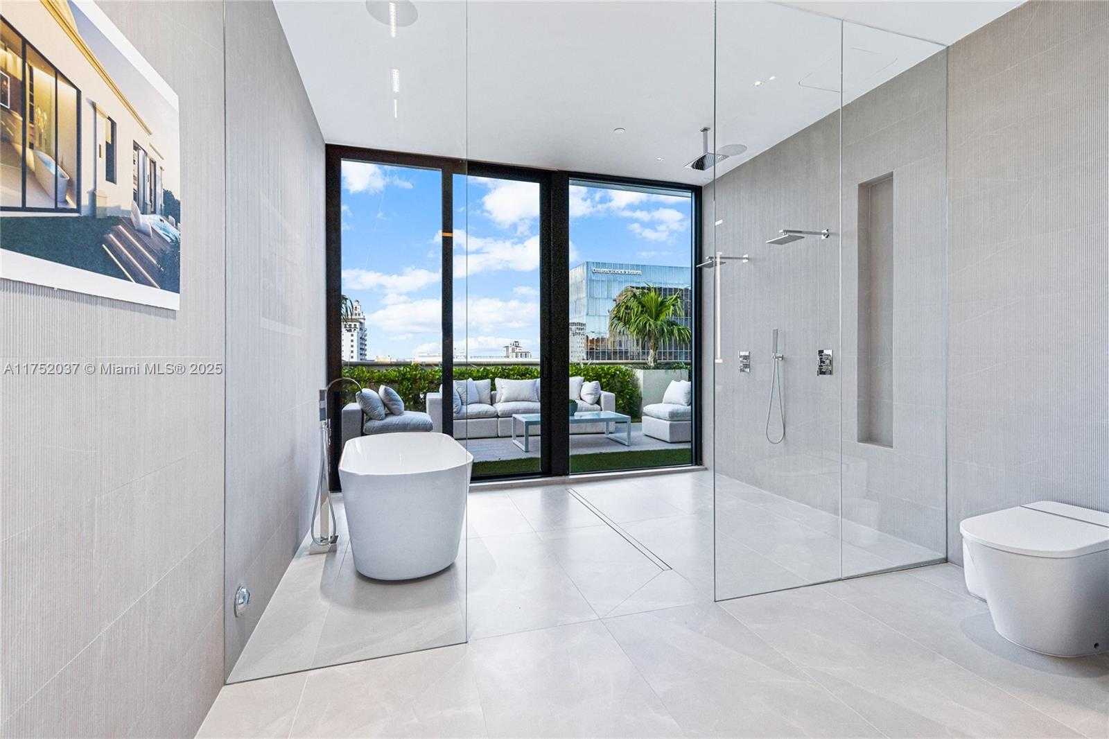 Small Image of 275 GIRALDA AVE #PH, Coral Gables Number 37