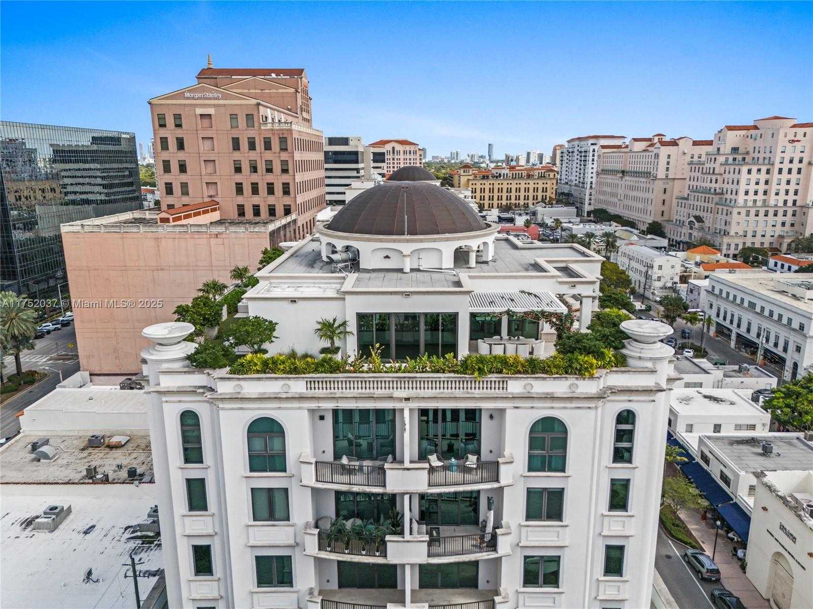 Small Image of 275 GIRALDA AVE #PH, Coral Gables Number 58