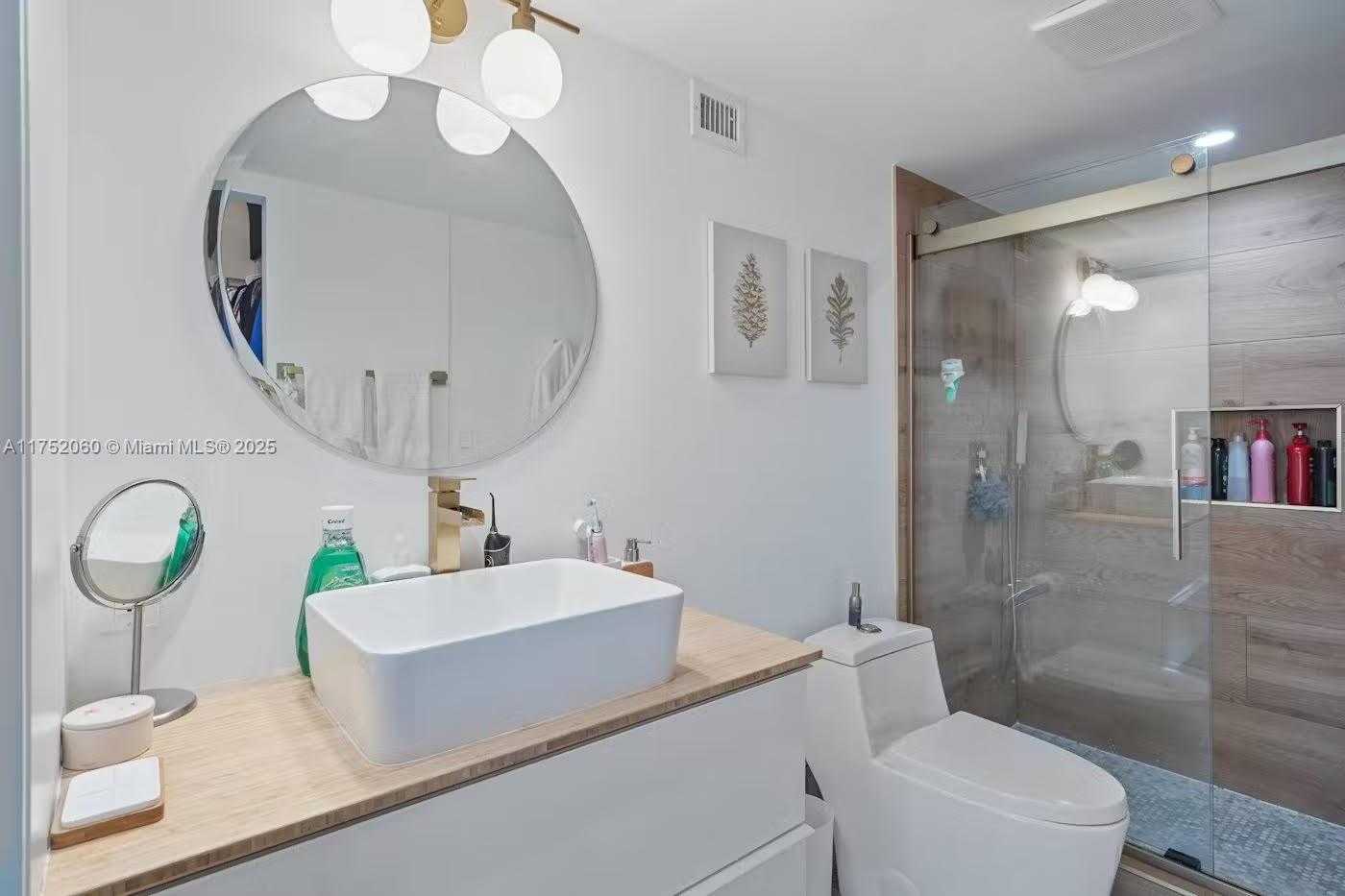Small Image of 1901 BRICKELL AVE #B1706, Miami Number 11