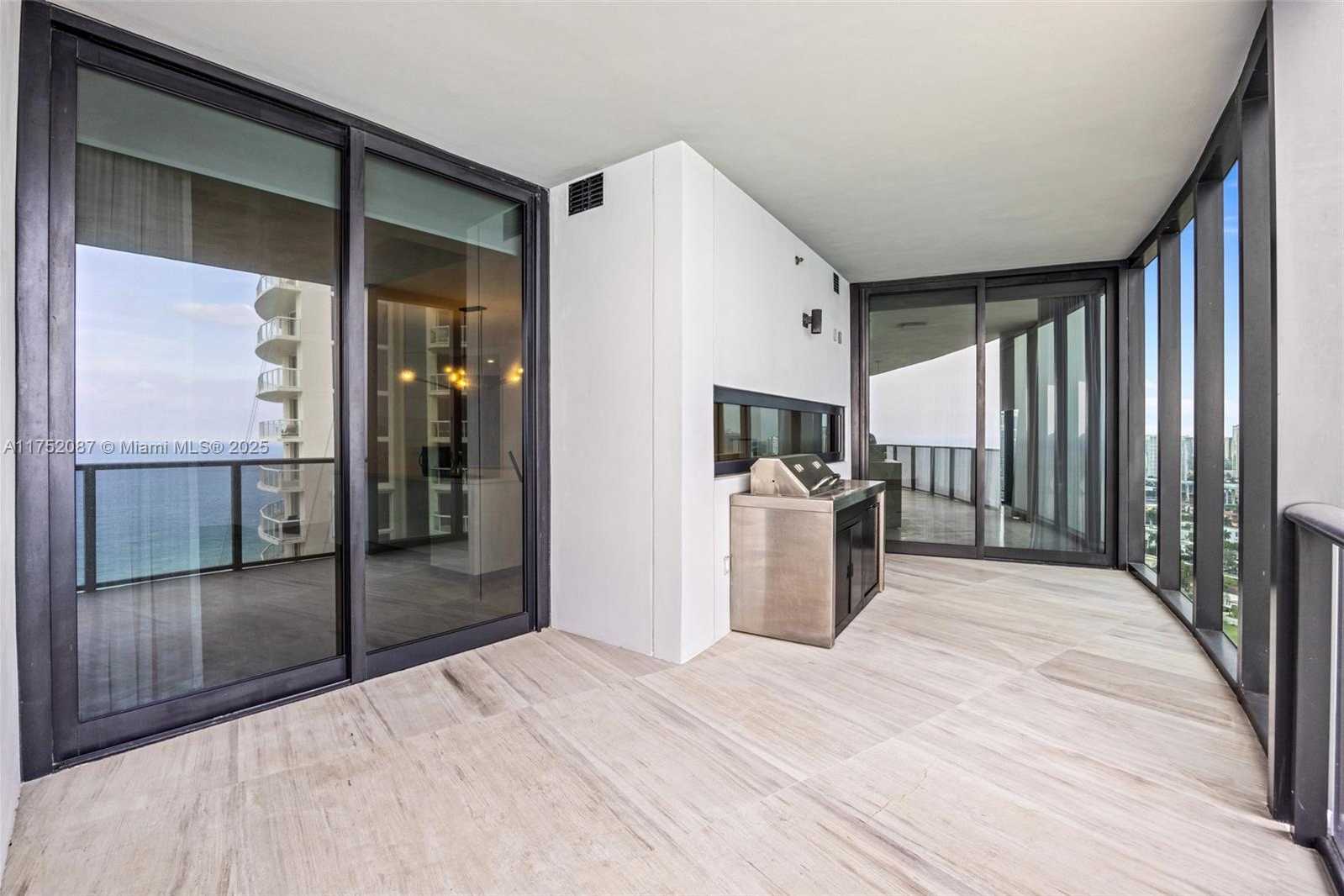 Small Image of 18555 COLLINS AVE #2305, Sunny Isles Beach Number 4