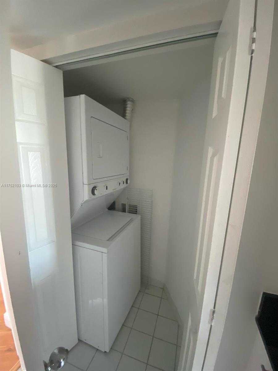 Small Image of 3300 NORTH EAST 191ST ST #416, Aventura Number 19