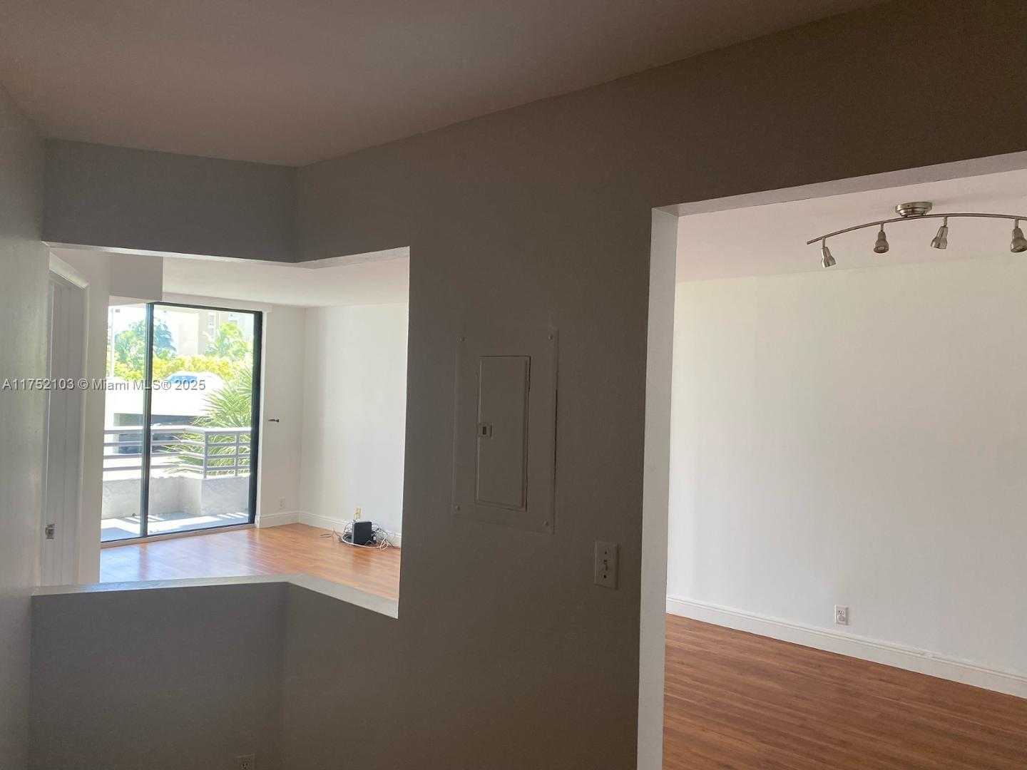 Small Image of 3300 NORTH EAST 191ST ST #416, Aventura Number 6