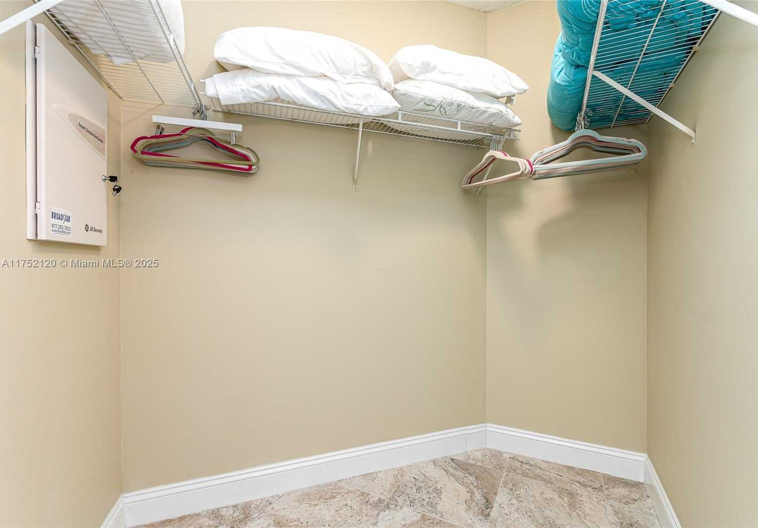 Small Image of 16699 COLLINS AVE #3010, Sunny Isles Beach Number 20