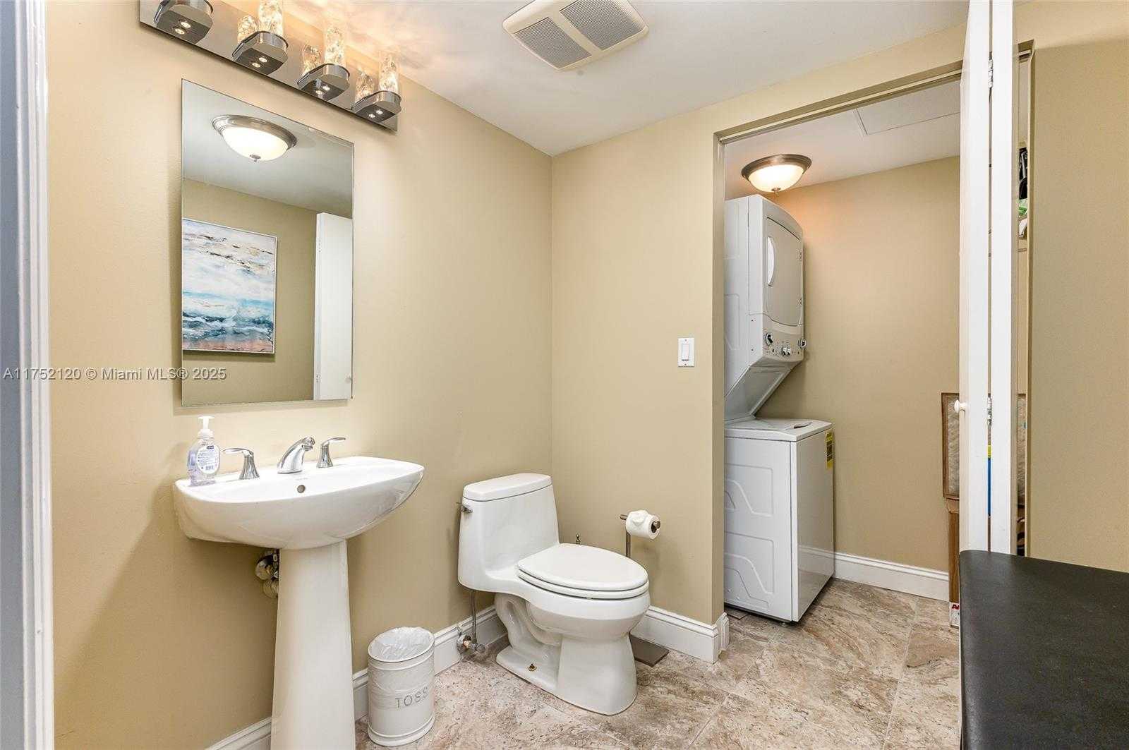 Small Image of 16699 COLLINS AVE #3010, Sunny Isles Beach Number 21
