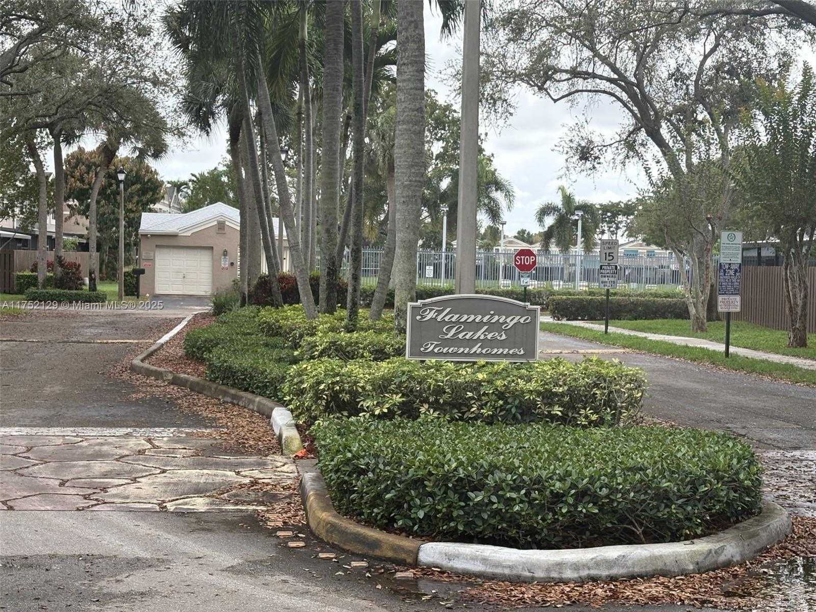 Small Image of 12371 SOUTH WEST 52ND ST, Cooper City Number 3