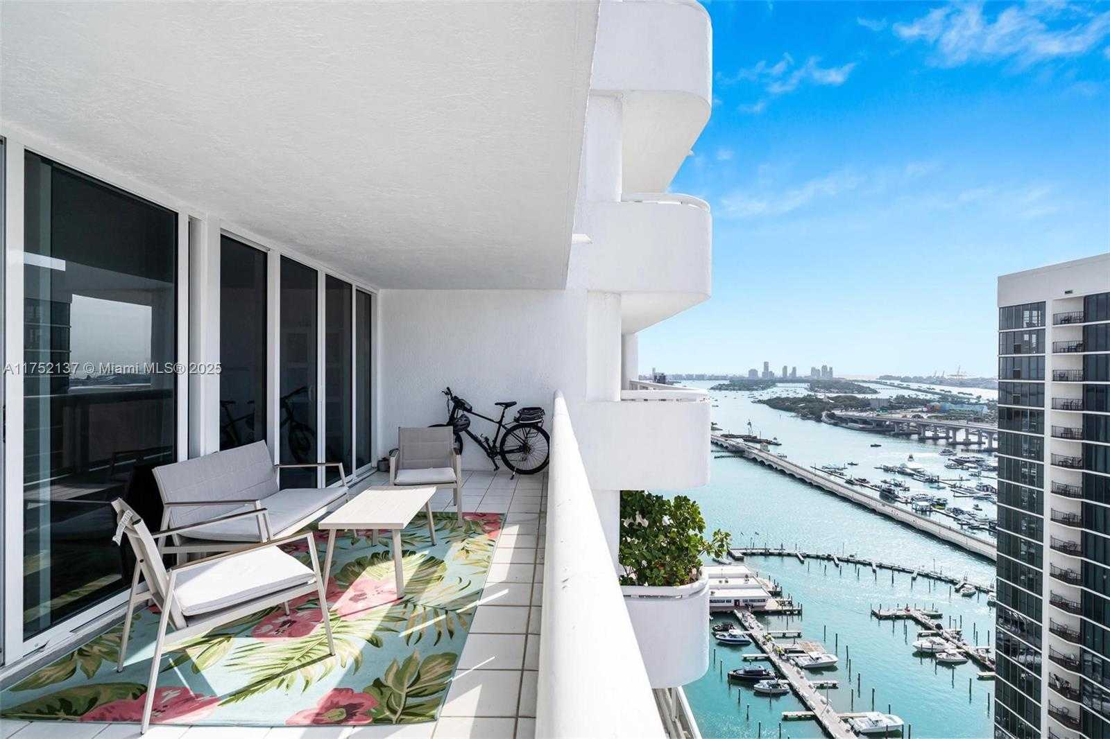 Small Image of 1717 NORTH BAYSHORE DR #A-3242, Miami Number 14
