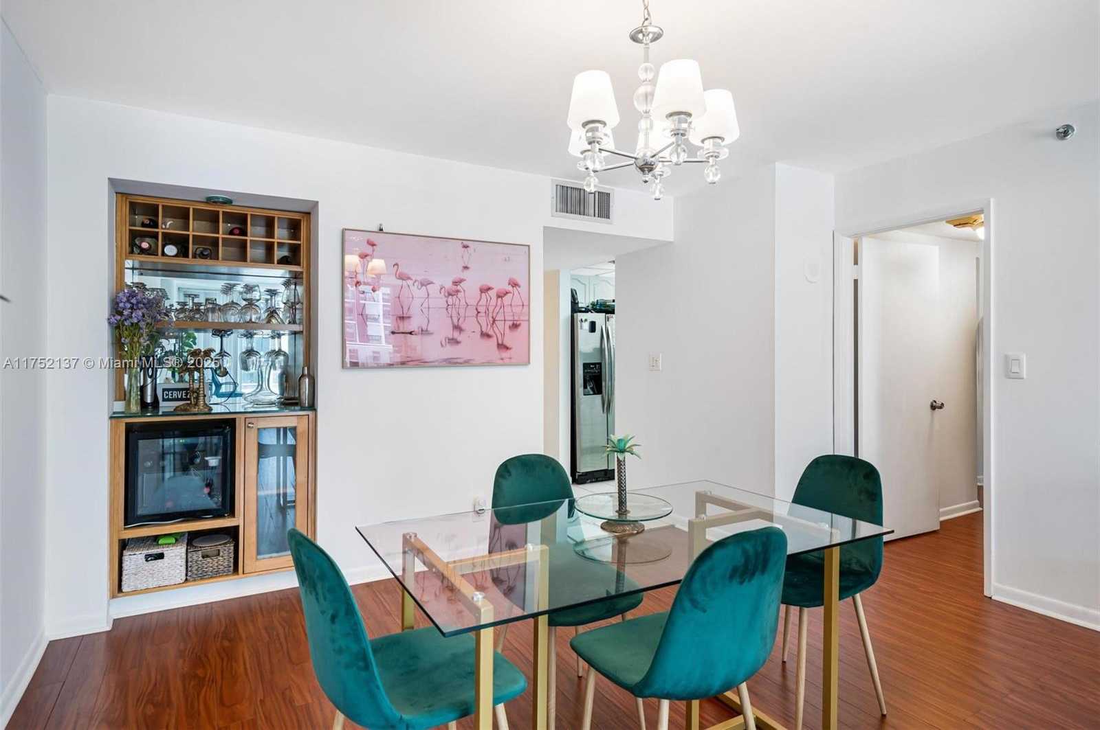 Small Image of 1717 NORTH BAYSHORE DR #A-3242, Miami Number 9
