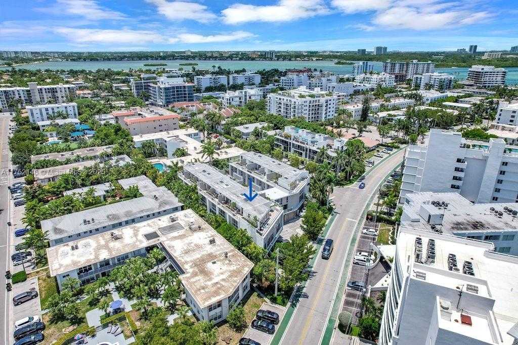 Small Image of 1000 99TH ST #9, Bay Harbor Islands Number 3