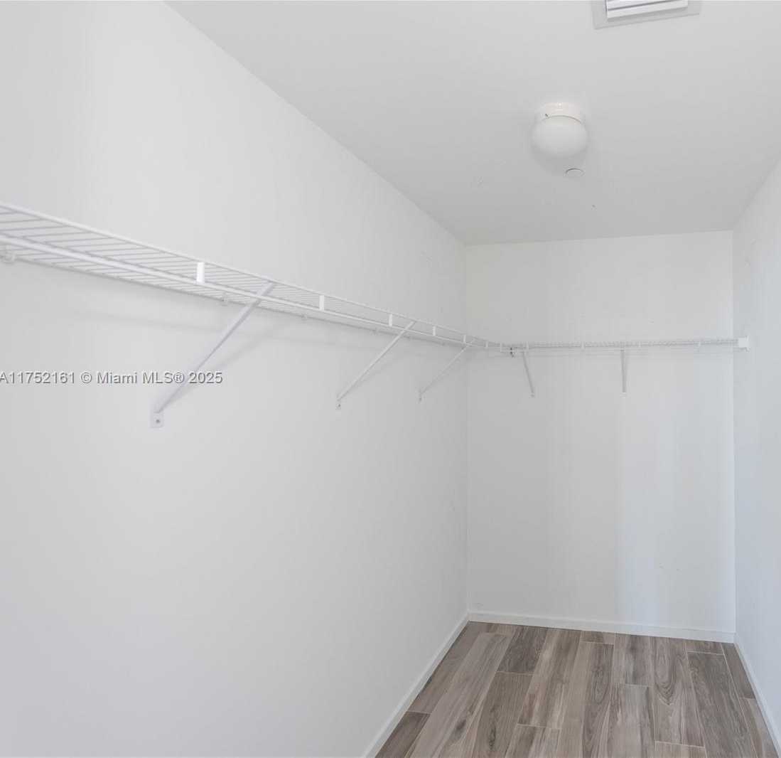 Small Image of 801 SOUTH MIAMI AVE #1602, Miami Number 20