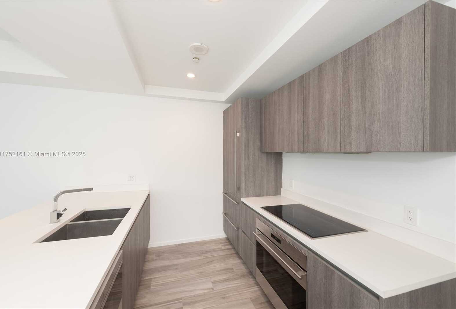 Small Image of 801 SOUTH MIAMI AVE #1602, Miami Number 8