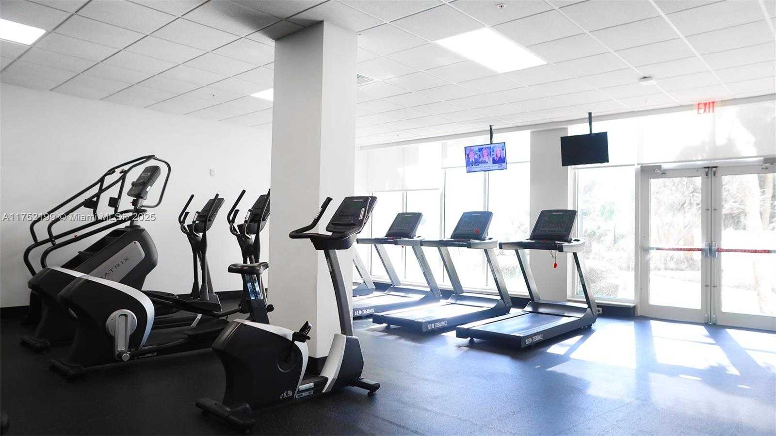 Small Image of 3001 SOUTH OCEAN DR #545, Hollywood Number 23