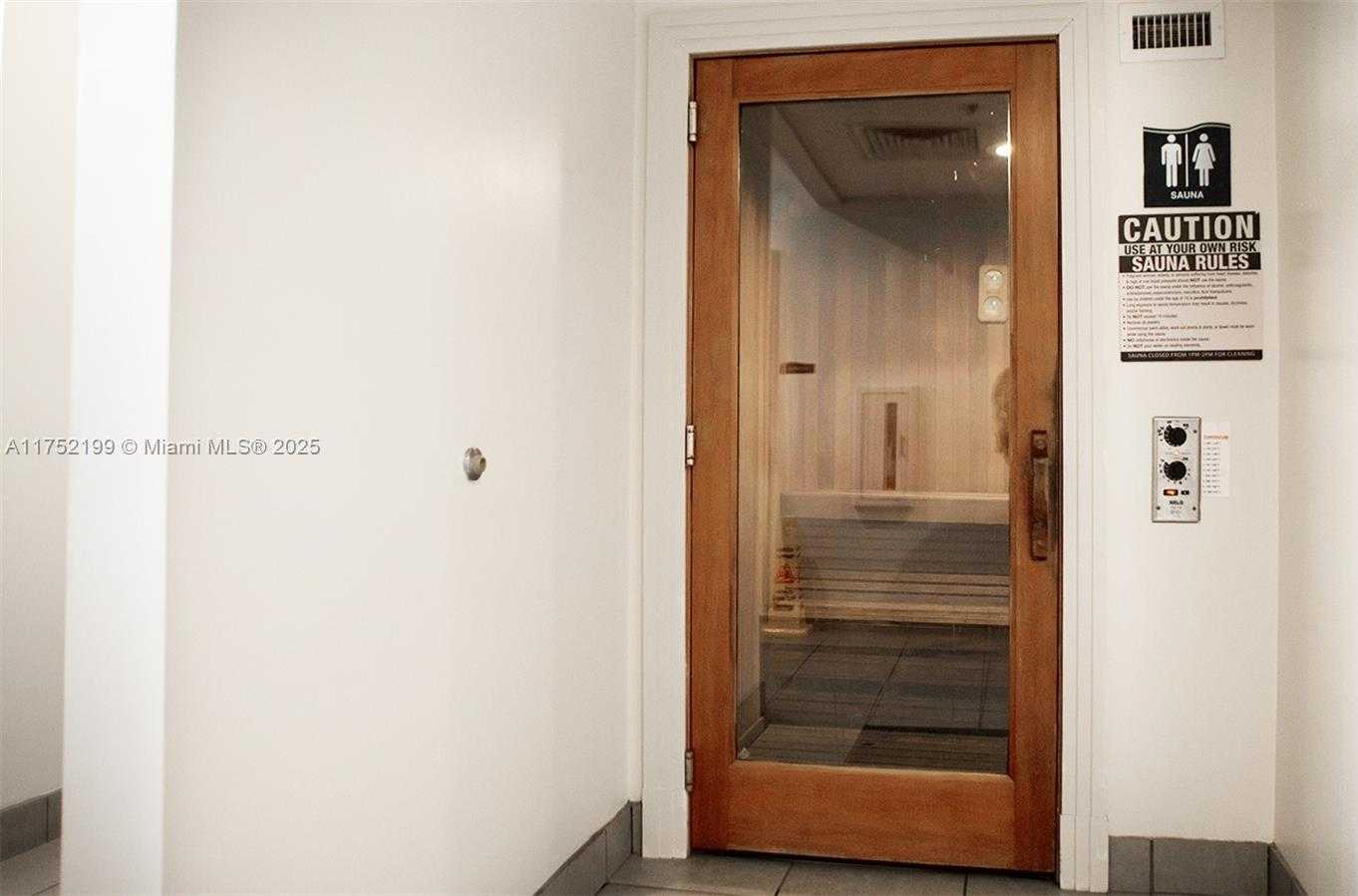 Small Image of 3001 SOUTH OCEAN DR #545, Hollywood Number 25