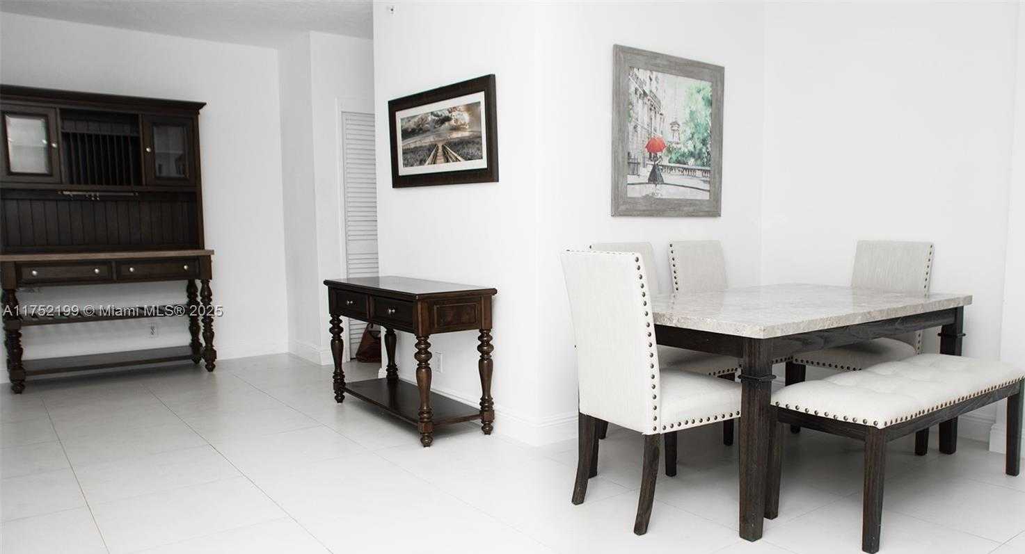 Small Image of 3001 SOUTH OCEAN DR #545, Hollywood Number 4