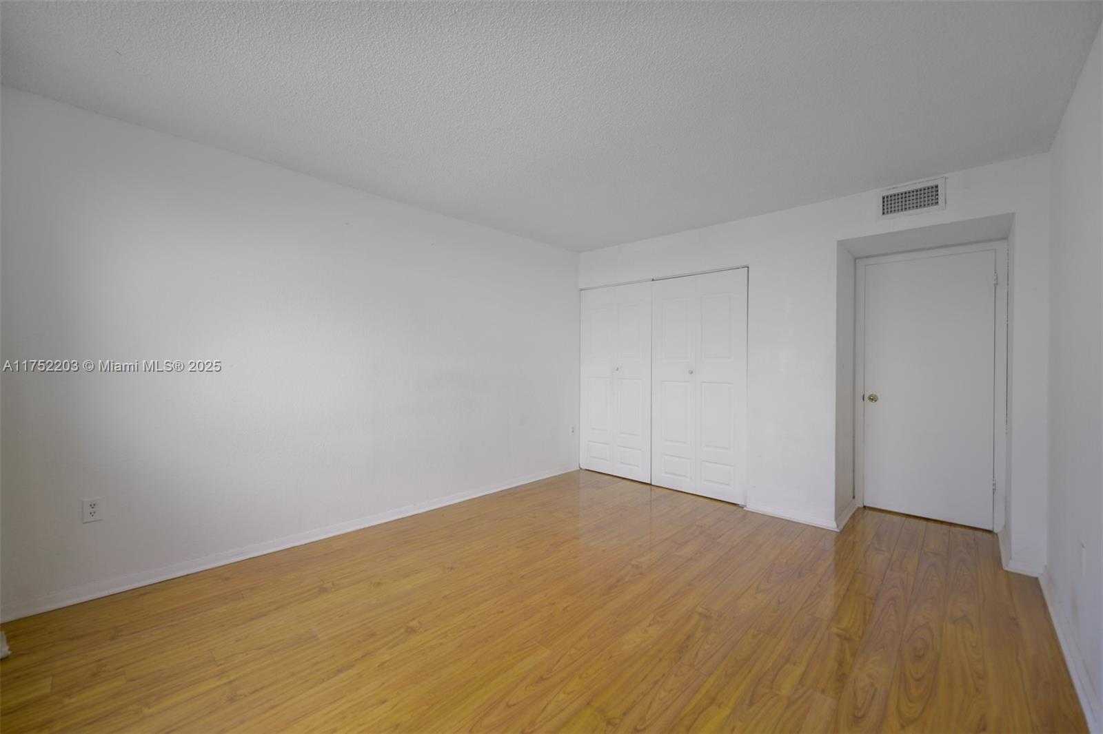 Small Image of 1251 NORTH EAST 108TH ST #411, Miami Number 14