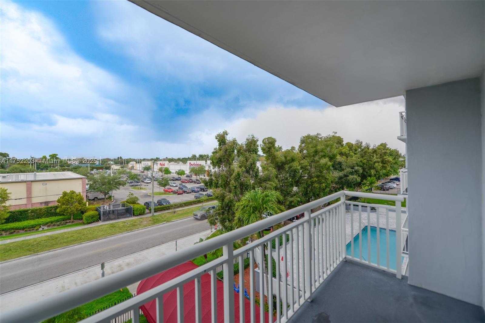 Small Image of 1251 NORTH EAST 108TH ST #411, Miami Number 18