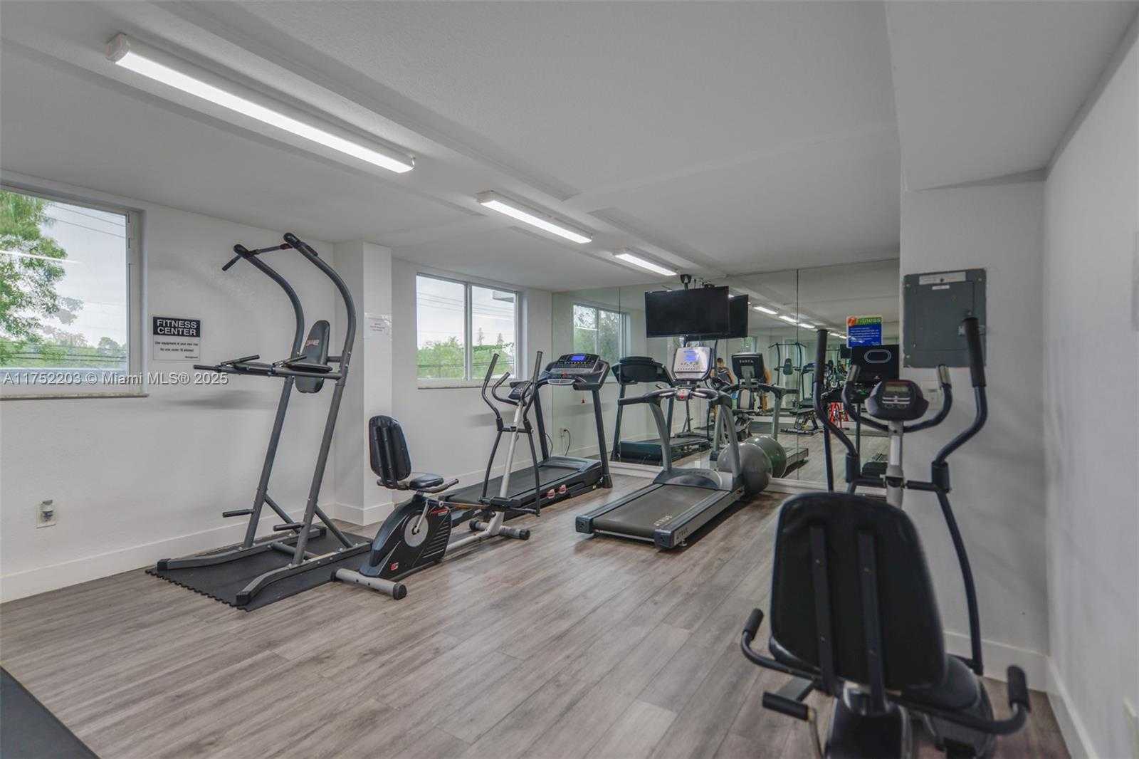 Small Image of 1251 NORTH EAST 108TH ST #411, Miami Number 22