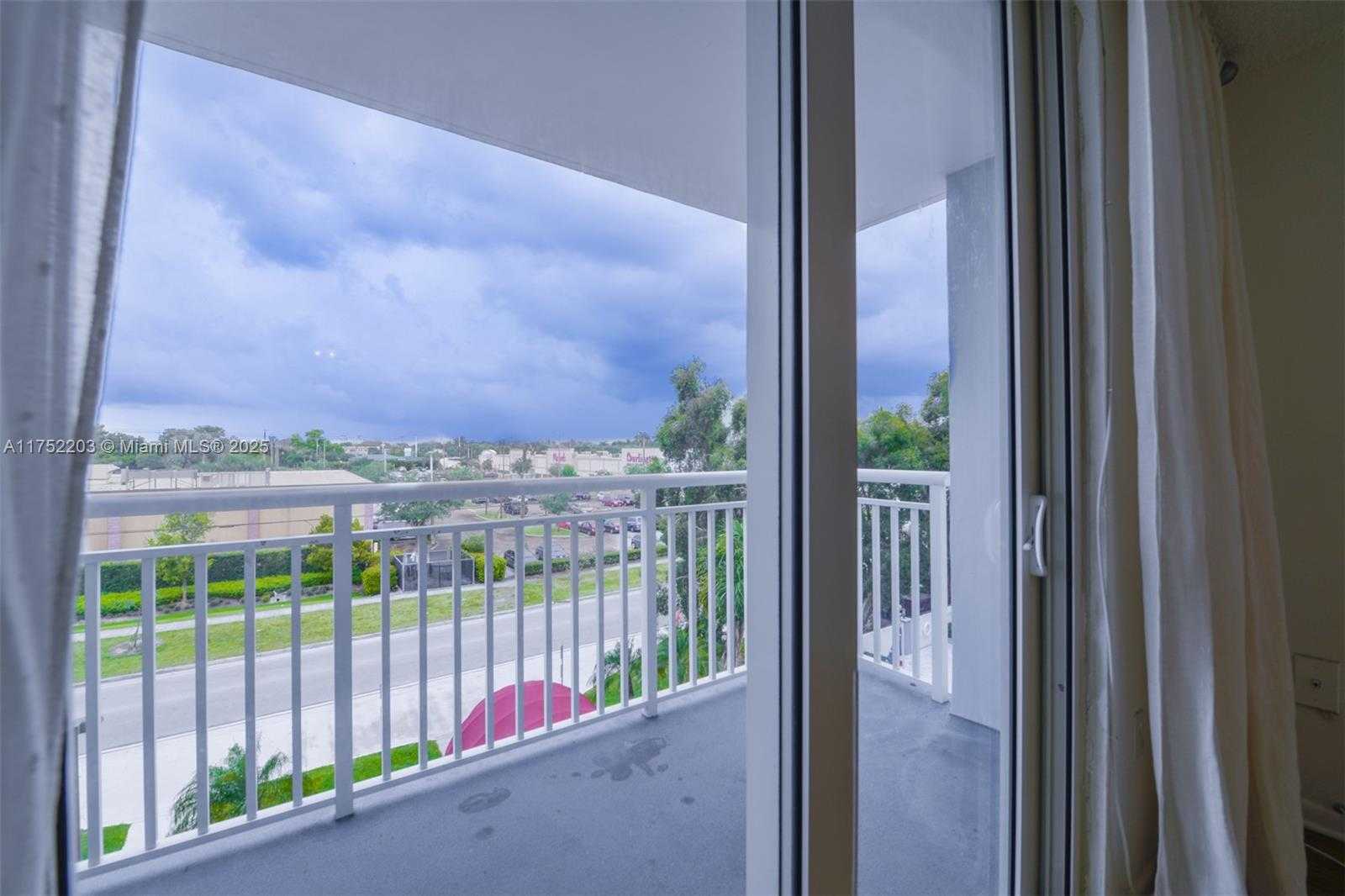 Small Image of 1251 NORTH EAST 108TH ST #411, Miami Number 9