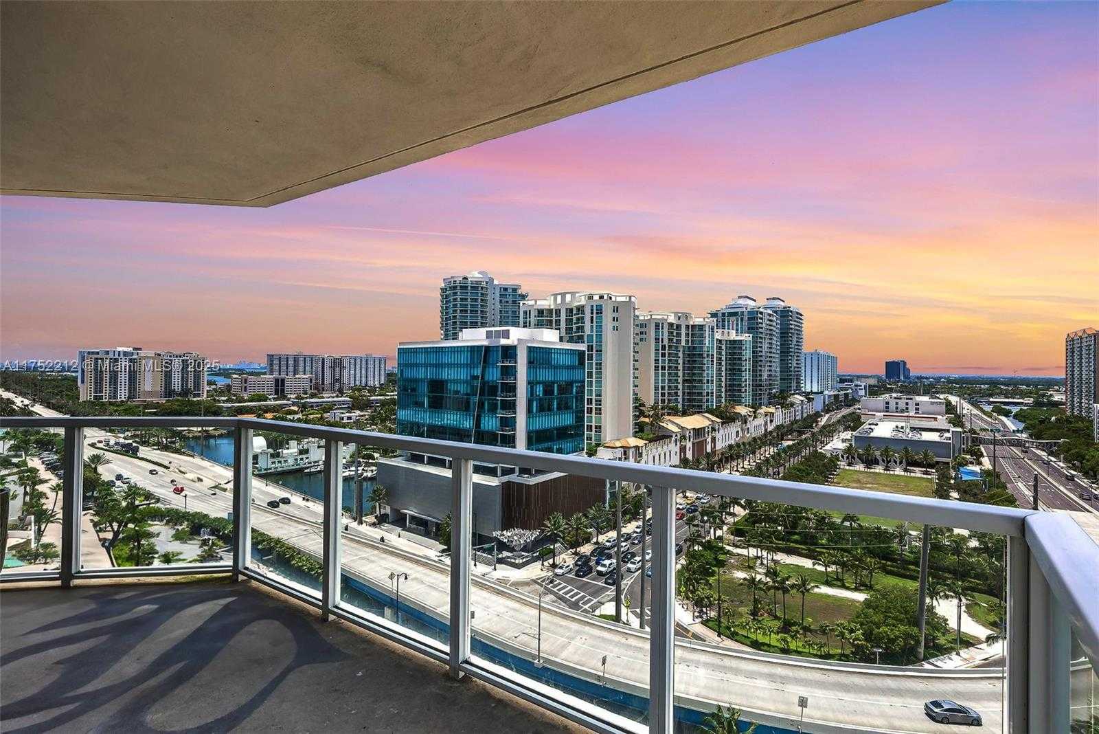 Small Image of 16699 COLLINS AVE #1507, Sunny Isles Beach Number 3