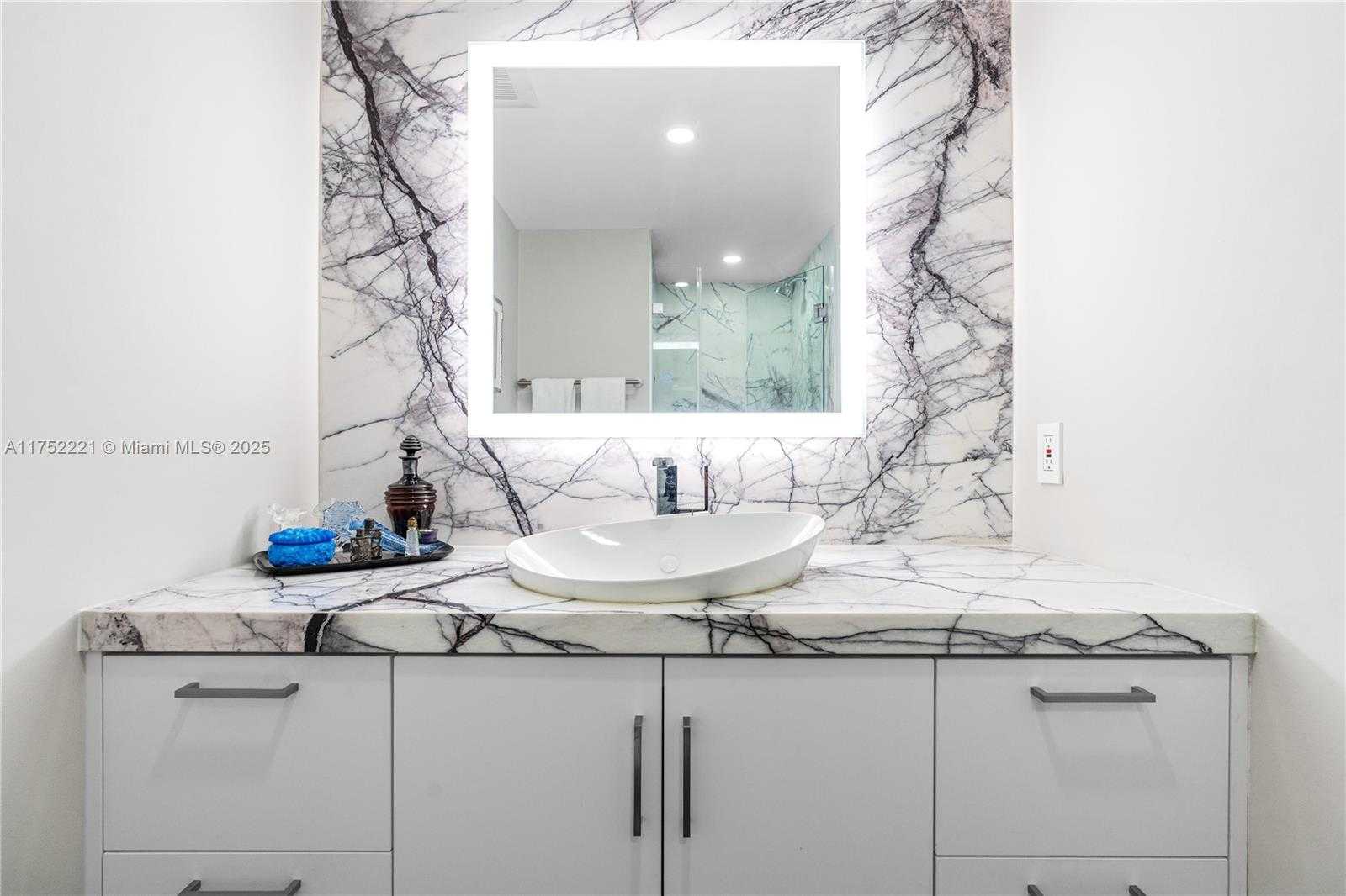 Small Image of 1541 BRICKELL AVE #A1202, Miami Number 10