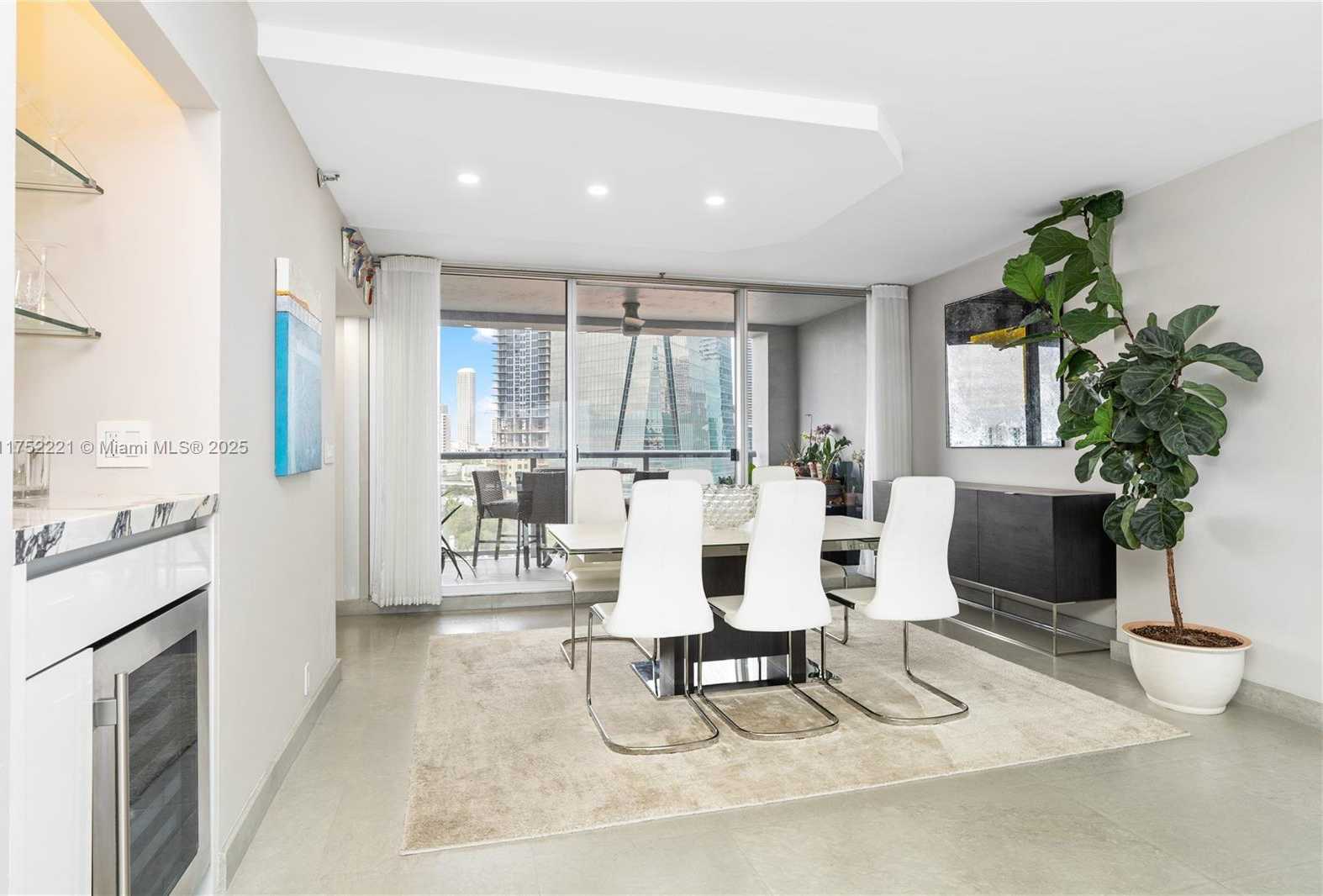 Small Image of 1541 BRICKELL AVE #A1202, Miami Number 16