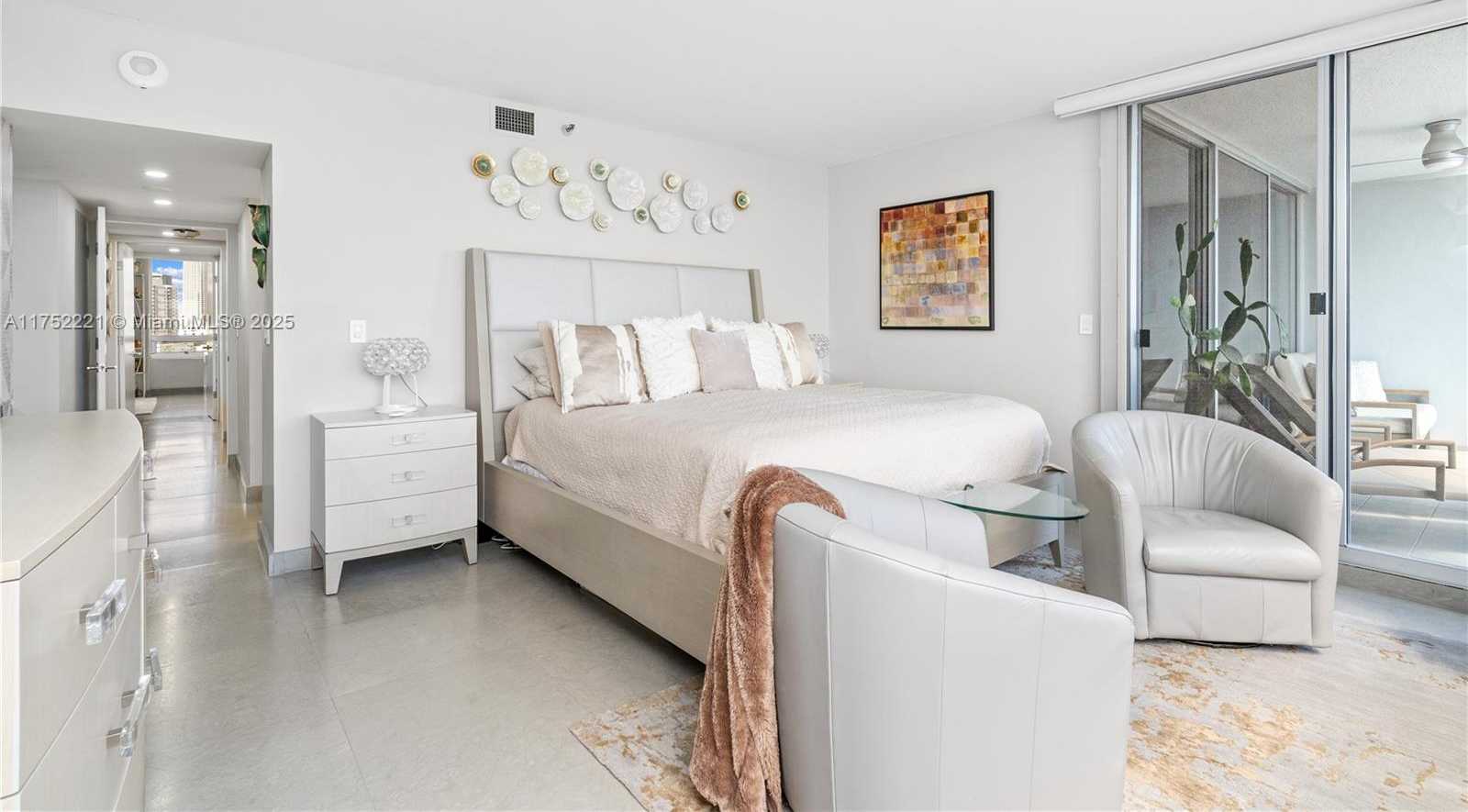 Small Image of 1541 BRICKELL AVE #A1202, Miami Number 19