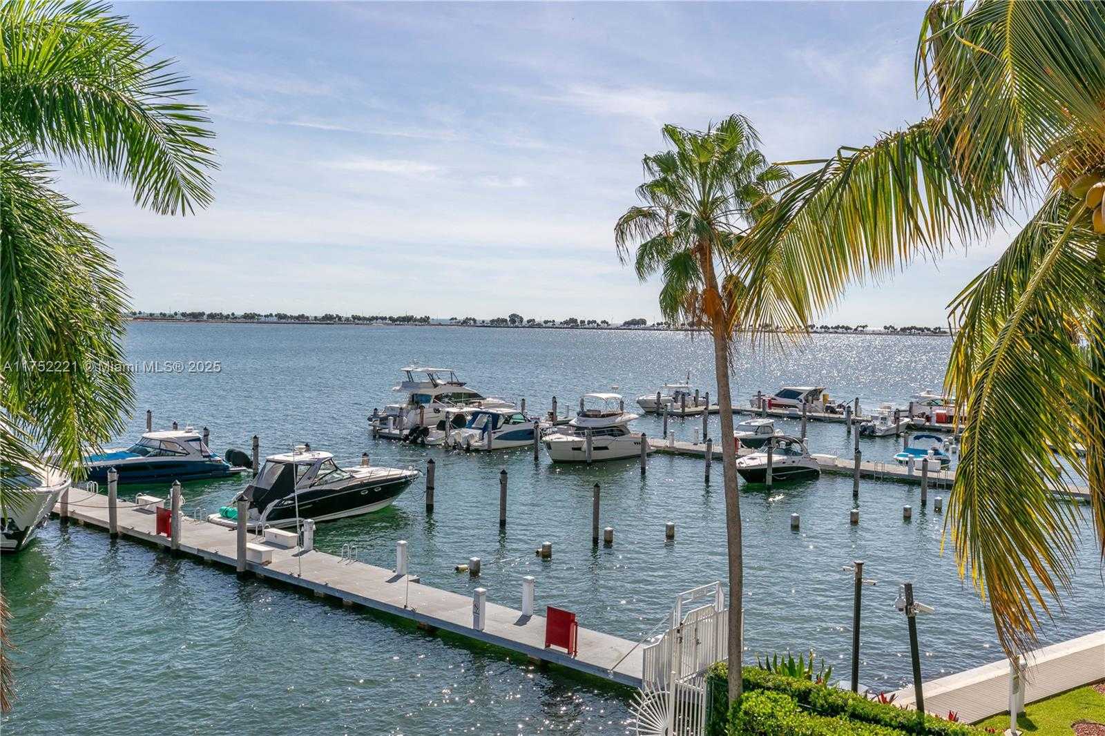 Small Image of 1541 BRICKELL AVE #A1202, Miami Number 37