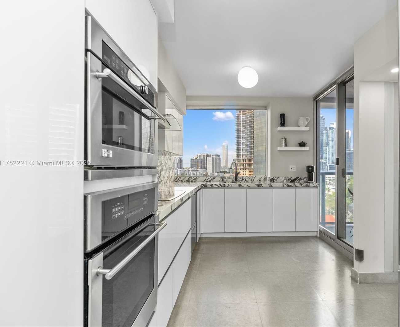Small Image of 1541 BRICKELL AVE #A1202, Miami Number 5