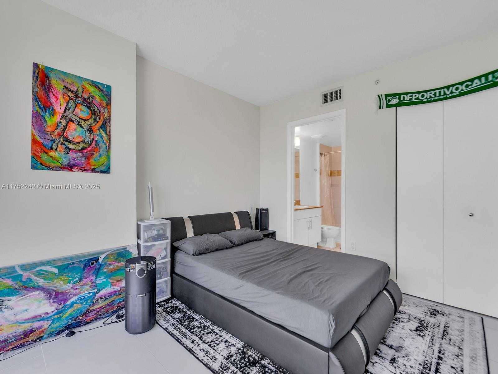 Small Image of 1861 NORTH WEST S RIVER DR #1410, Miami Number 11