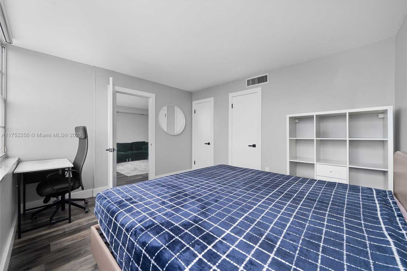 Small Image of 18011 BISCAYNE BLVD #1602, Aventura Number 17