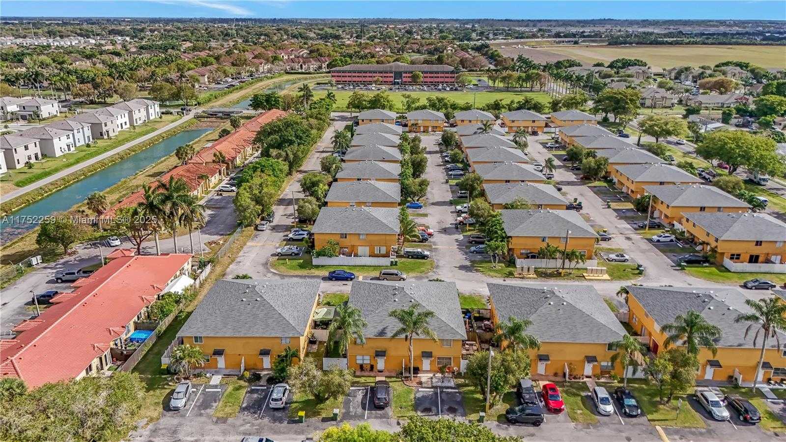 Small Image of 265 NORTH EAST 12TH AVE #265, Homestead Number 19