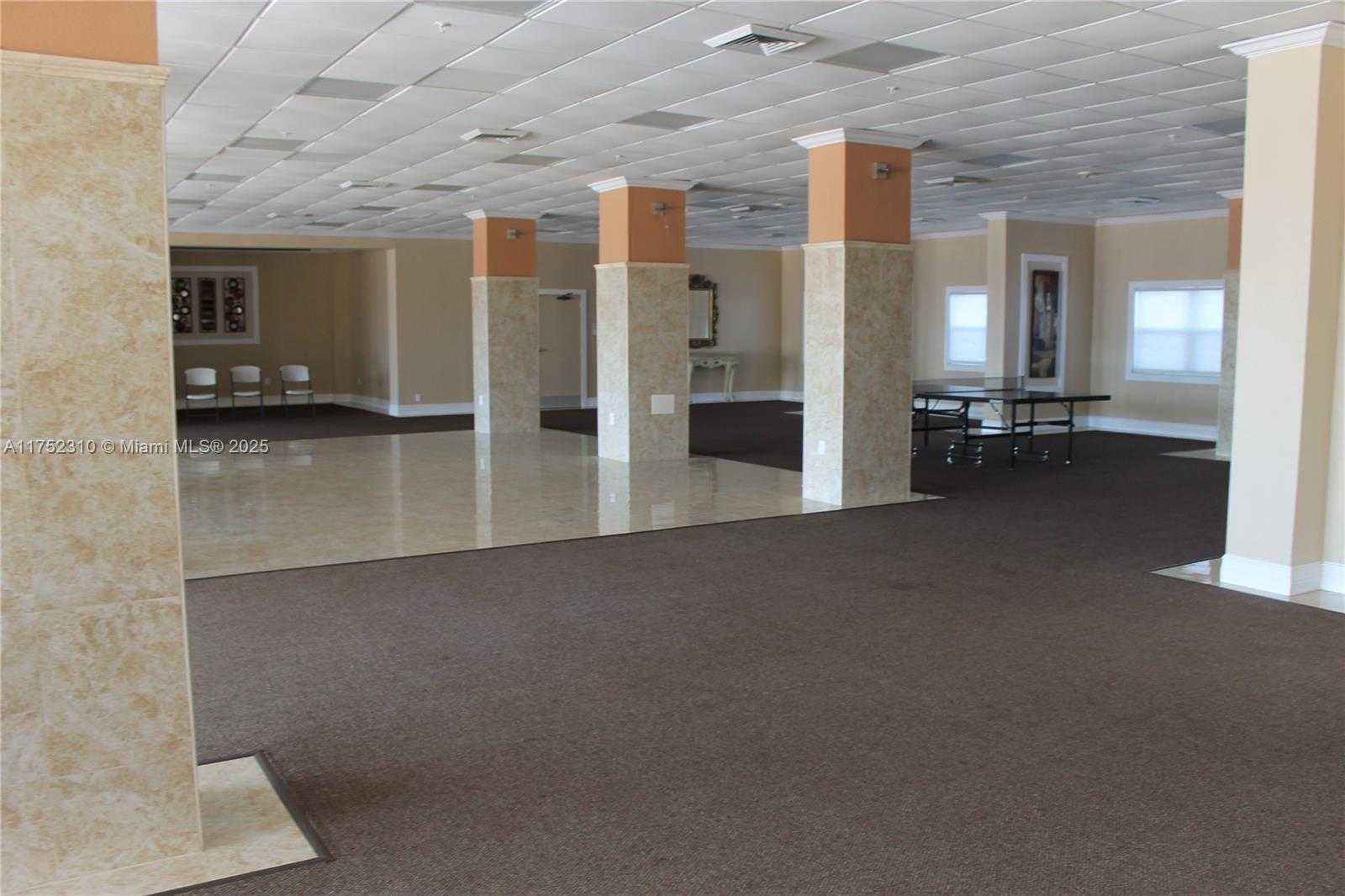 Small Image of 400 KINGS POINT DR #1527, Sunny Isles Beach Number 15