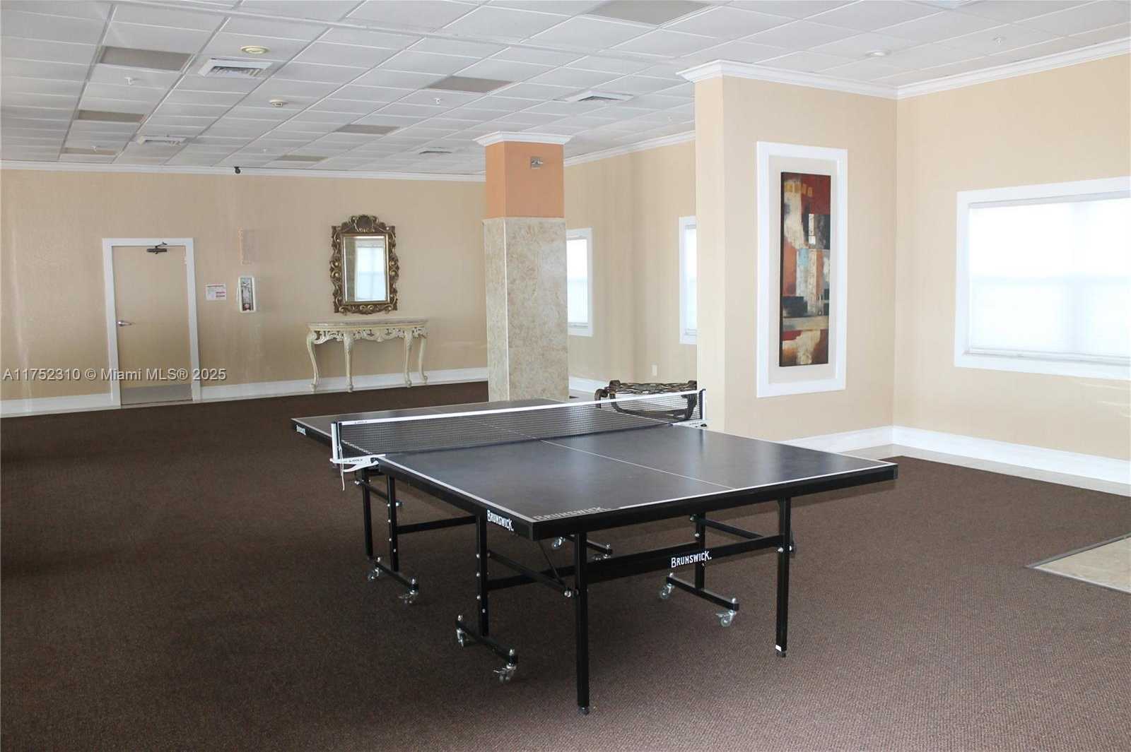 Small Image of 400 KINGS POINT DR #1527, Sunny Isles Beach Number 17