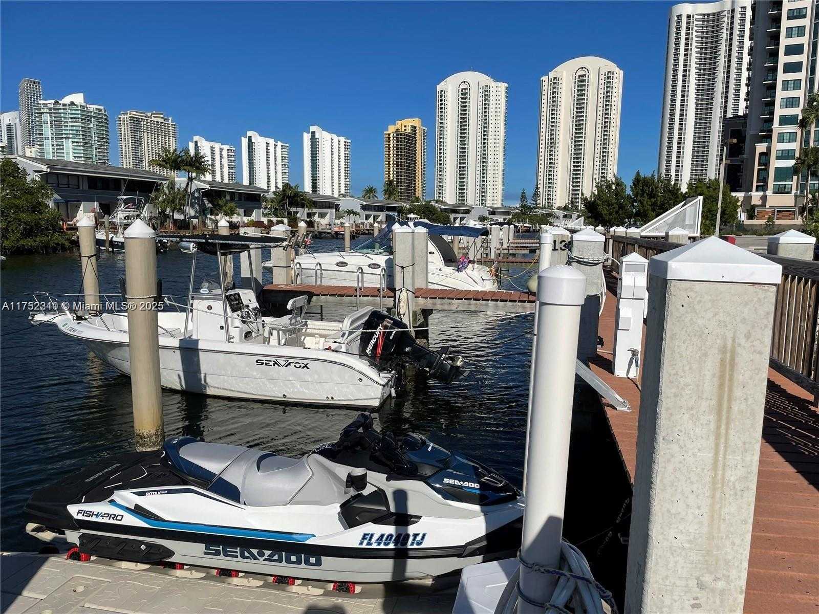 Small Image of 400 KINGS POINT DR #1527, Sunny Isles Beach Number 6