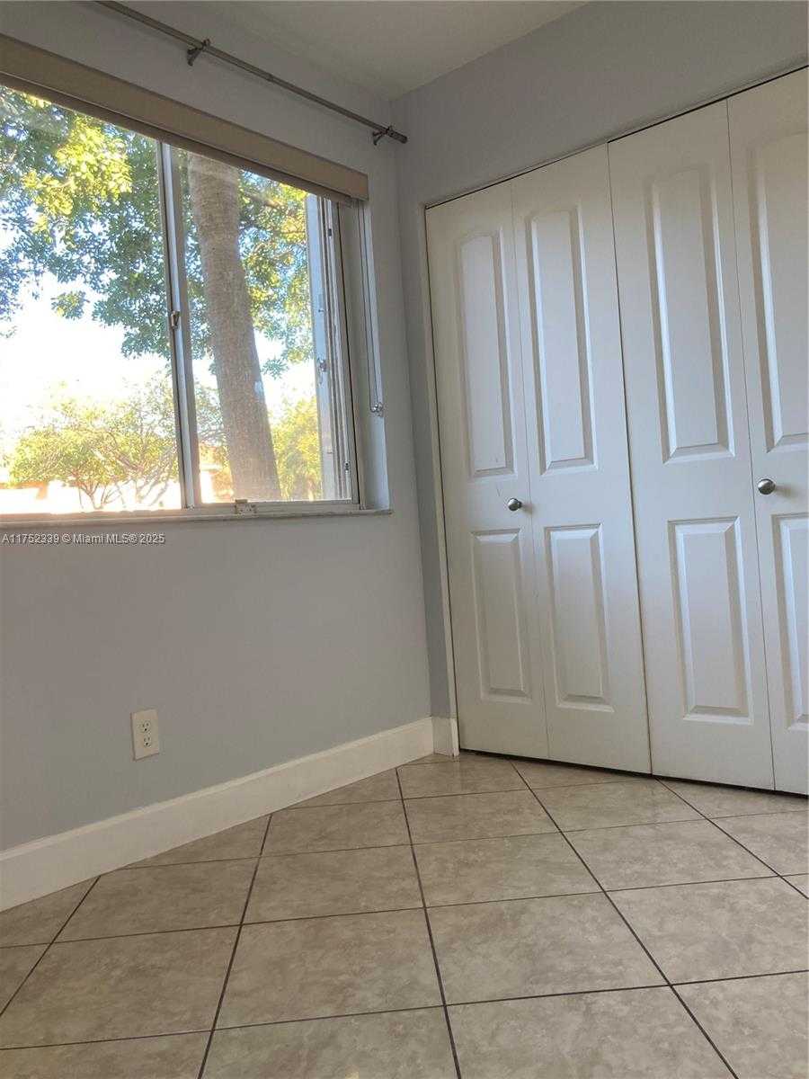 Small Image of 807 NORTH WEST 91ST TER #807, Plantation Number 13